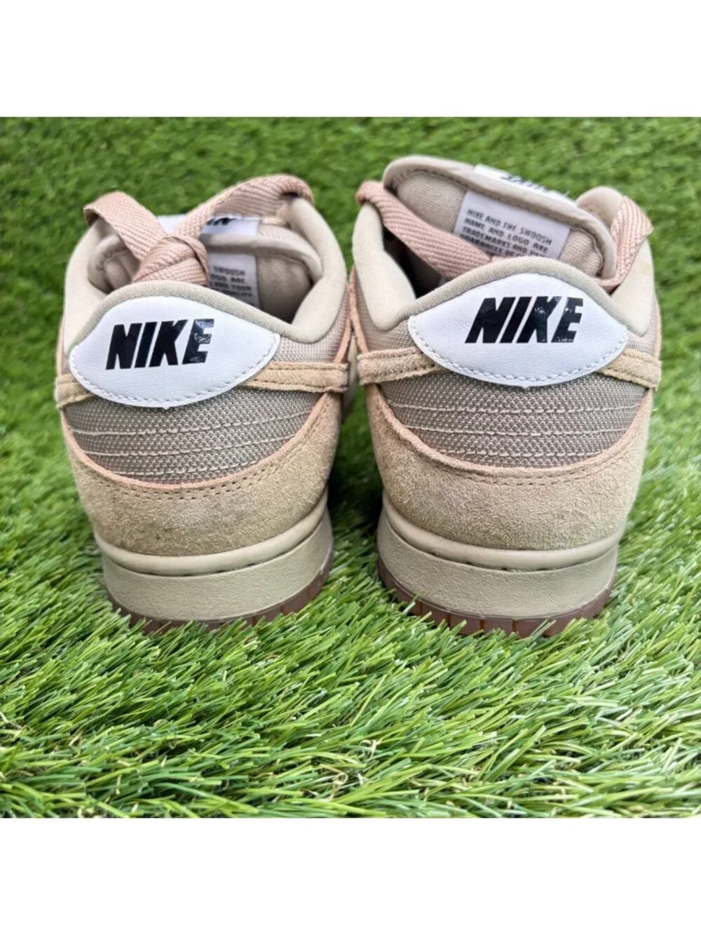Nike SB Dunk Low Pro Mens Size 7.5 Beige Athletic Walking Leather Shoes Sneakers_5